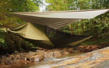 Bushmen bushbed hangmat olive met thermo tarp