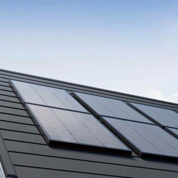 Ecoflow 2x 100w zonnepaneel met bevestigingsbeugels sfeerbeeld