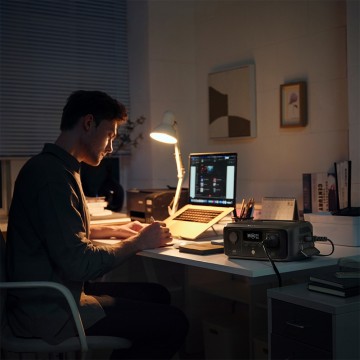 Ecoflow river 3 power station lifestyle 4