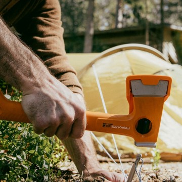 Fiskars x13 ultralichte campingbijl 7
