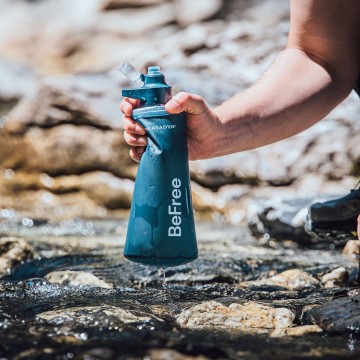 Katadyn befree ac opvouwbaar waterfilter slate blue impressie 2