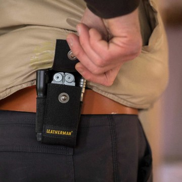 Leatherman sheath 4 pocket nylon medium 2