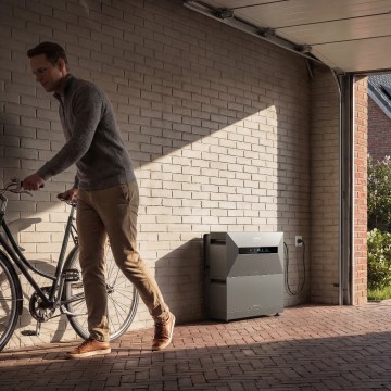 Anker SOLIX Solarbank Max AC thuisbatterij met uitbreidingsaccu (14 kWh)