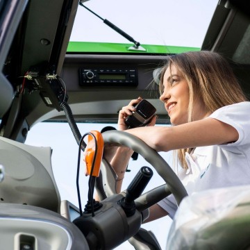 Midland 88 27mc cb radio 10