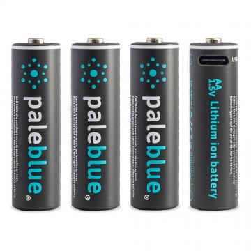Pale blue li ion oplaadbare aa batterijen 4 stuks met oplaadkabel 0