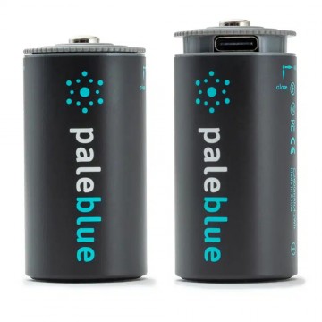 Pale blue li ion oplaadbare c batterijen 2 stuks met oplaadkabel