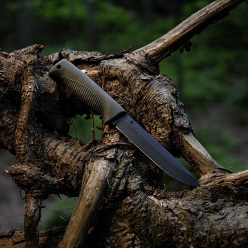 Peltonen m95 ranger puukko ptfe black lifestyle 0