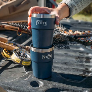 Yeti rambler 16 oz thermosbeker 473 ml lifestyle