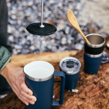 Yeti rambler french press cafetiere lifestyle 2