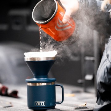 Yeti rambler pour over filterkoffiezetapparaat lifestyle 5