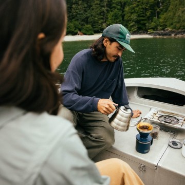 Yeti rambler pour over filterkoffiezetapparaat lifestyle